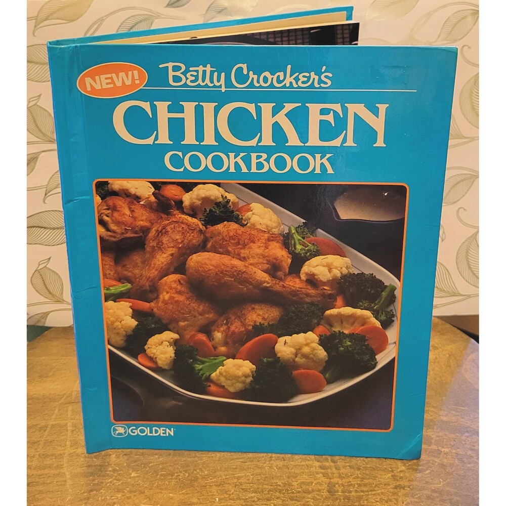 Vintage 1984 Betty Crockers Chicken Cookbook Golden Press Retro Recipe Book